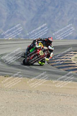 media/Oct-05-2025-CVMA (Sun) [[beeef4f201]]/Race 15-Amateur Formula Middleweight/